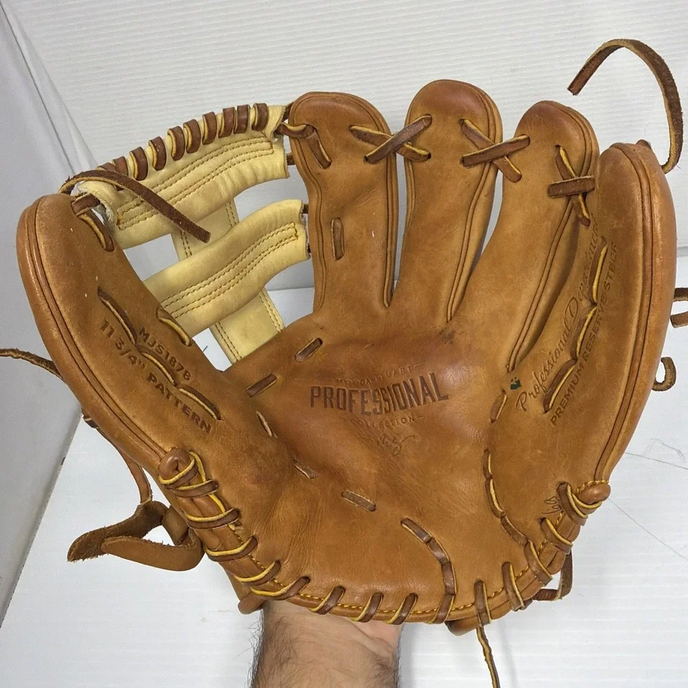 Easton Morgan Stuart Professional Collection Signature Series 11.75